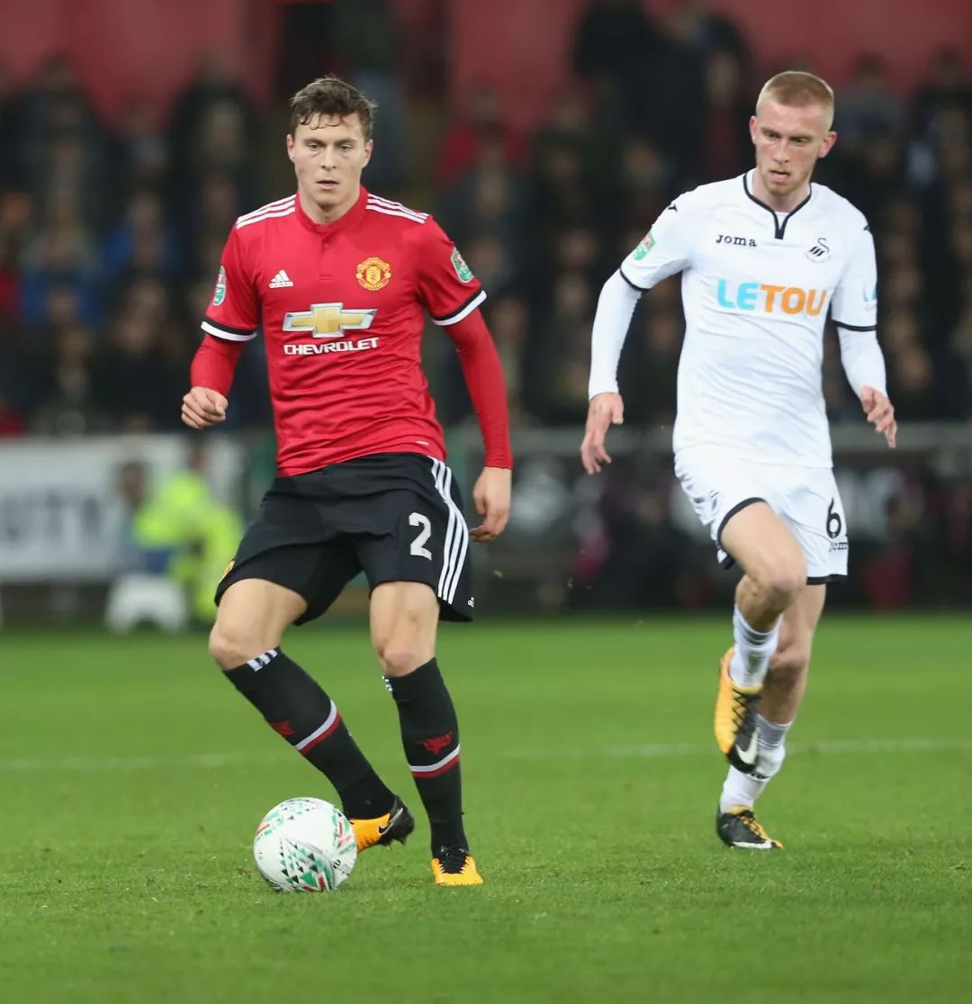 使他在球场 使他在球场